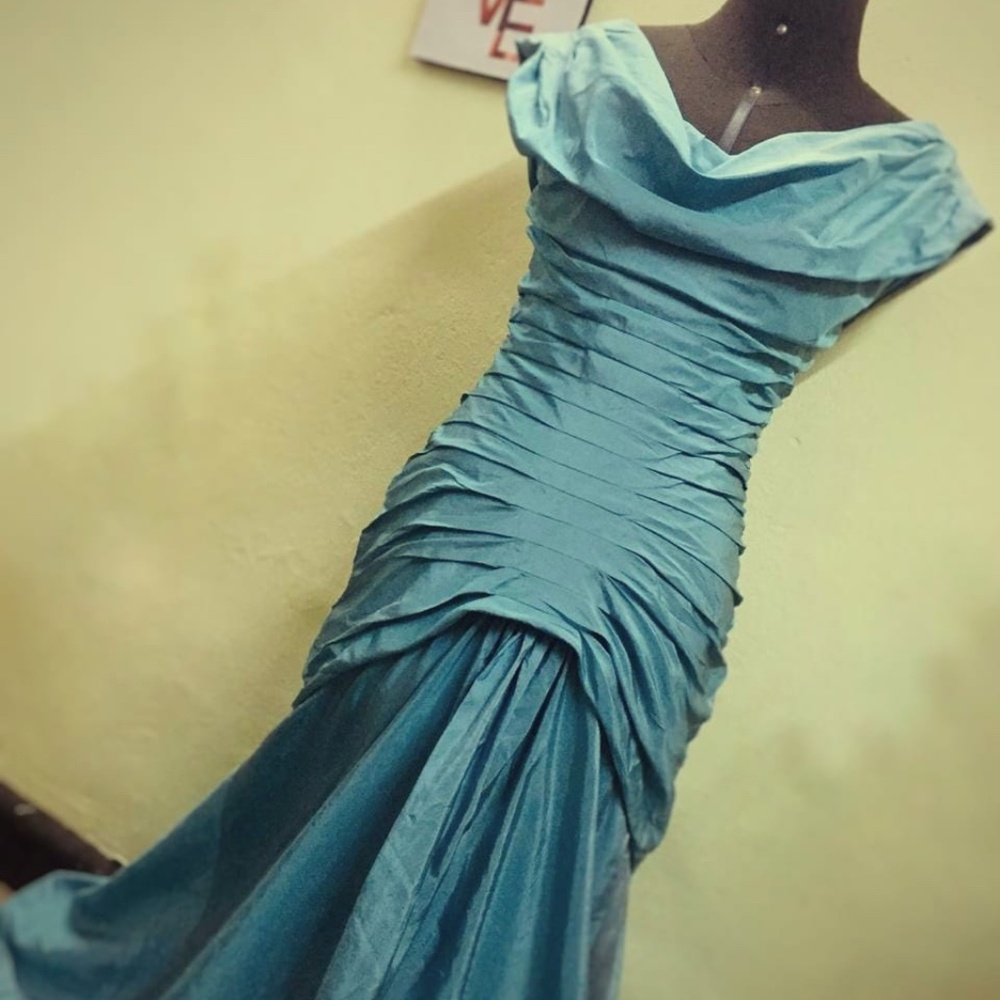 TADASHI maxi ball dress size 2 EUC - Picture 2 of 16